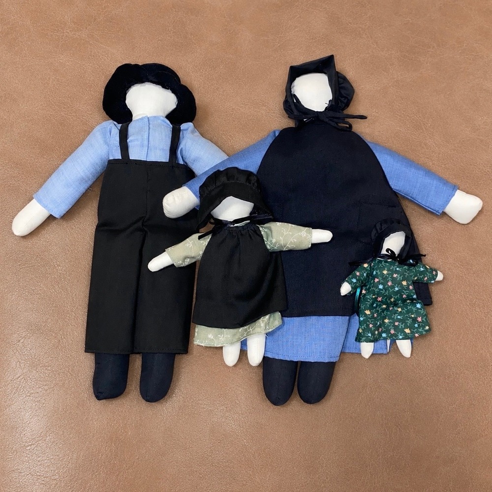 Vintage Amish Rag Dolls Family 4 Faceless Primitive Folk Art Handmade Cloth